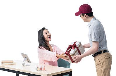 万代《奇异贤伴：爱达之歌》故事预告片 1月24日发售